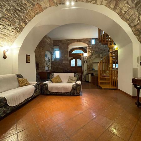 Апартаменти Happy House - Porta San Giacomo Ассізі Екстер'єр фото